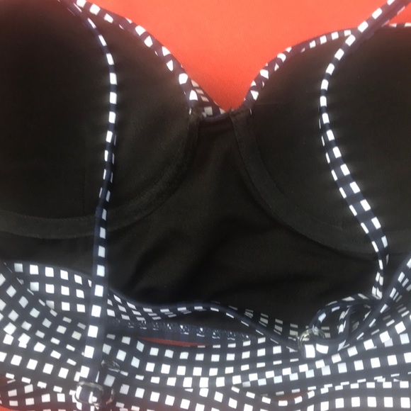 🌟 NWOT Boohoo Strappy Sexy Classy Gingham Bikini - Picture 7 of 8